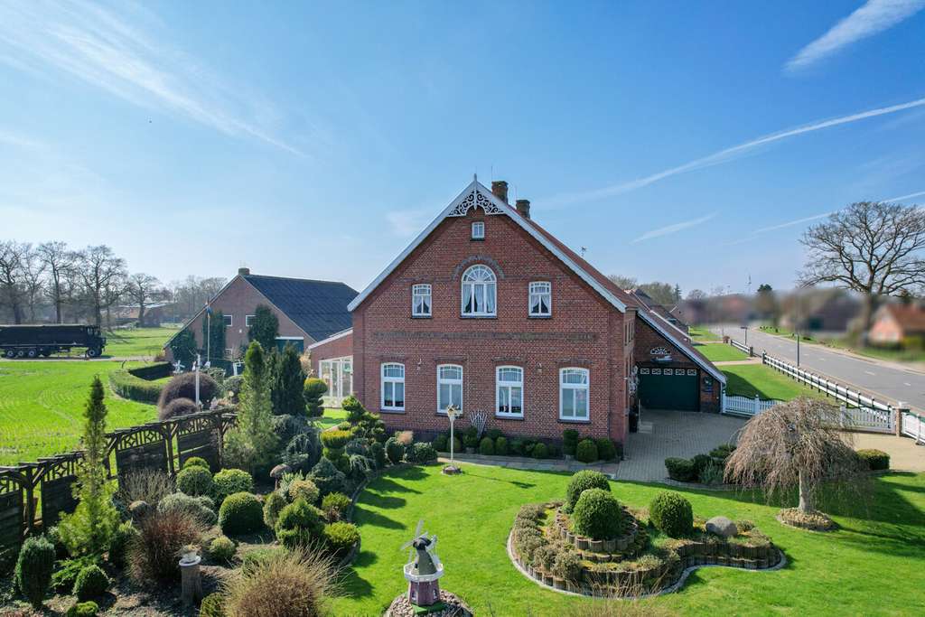 Immobilie in Großefehn - Ländliches Anwesen mit Stallungen und Weitblick – ideal für Pferdehaltung - Bild 2