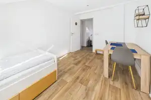 Solide im Innenstadtbereich! 6-Parteien-Haus mit 3 freien Einheiten – Mariaweiler Straße 00, 52349 Düren (Kreis) – Vorschaubild 32