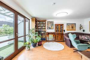 AIGNER - Wohnkomfort auf zwei Ebenen: geräumige Maisonettewohnung mit Südbalkon – Die vollständige Adresse der Immobilie erhältst du vom Anbieter., 82008 Unterhaching – Vorschaubild 2
