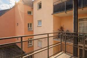 7481 - Renovierte, gut geschnittene 4-Zimmerwohnung mit Balkon nähe Fliederplatz!
