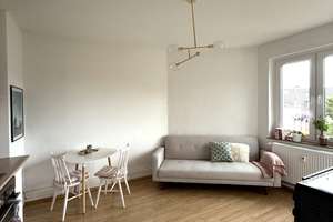 UNTERMIETE BEFRISTET Helle 2 Zimmer-Wohnung mit Balkon in Nippes - Dezember bis Februar inklusive – Die vollständige Adresse der Immobilie erhältst du vom Anbieter., 50733 Nippes (Ortsteil), Köln – Vorschaubild 2