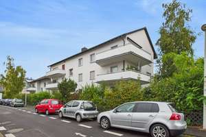Kapitalanleger aufgepasst Großzügige 4-Zimmerwohnung in ruhiger und zentraler Wohngegend in Duisdorf – Die vollständige Adresse der Immobilie erhältst du vom Anbieter., 53123 Duisdorf, Bonn – Vorschaubild 4