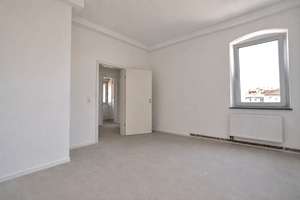 Erstbezug nach Sanierung! 4-Zimmer Wohnung - ideal für Familien, Homeoffice oder WG – Karlstraße 114, 89073 Oststadt, Ulm – Vorschaubild 4
