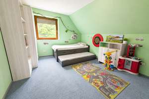 Familienfreundliches Einfamilienhaus in ruhiger Hinterbebauung – viel Platz, großer Garten und Ausba – Die vollständige Adresse der Immobilie erhältst du vom Anbieter., 28777 Farge, Bremen – Vorschaubild 9