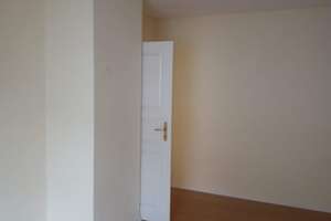 Helle, freundliche Dachgeschoß- Wohnung 2 ZKB – Göggingerstr 31, 86159 Antonsviertel, Augsburg – Vorschaubild 7