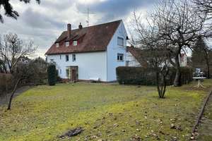 Mehrfamilienhaus mit Potential zu verkaufen