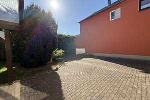 Tolle Alternative zur Wohnung! Helles EFH mit Terrasse, Stellplatz + Keller in zentraler Lage – Die vollständige Adresse der Immobilie erhältst du vom Anbieter., 76676 Graben-Neudorf – Vorschaubild 4