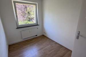 Attraktive 3-Zimmer-Wohnung mit Balkon in Barmen – Viktorstr. 35, 42275 Barmen, Wuppertal – Vorschaubild 9