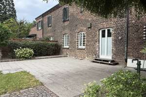 Wohnen mit Seele: Denkmalgeschützte Traumwohnung mit Terrasse & Garage – Die vollständige Adresse der Immobilie erhältst du vom Anbieter., 47229 Friemersheim, Duisburg – Vorschaubild 27