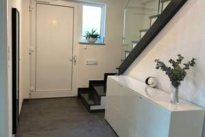Einfamilienhaus mit 71qm-Einliegerwohnung , gehobener Innenausstattung in Nürtingen-Enzenhardt – Die vollständige Adresse der Immobilie erhältst du vom Anbieter., 72622 Nürtingen – Vorschaubild 3