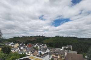 Frisch renovierte 1-Zimmer-Wohnung mit Balkon und Einbauküche – Auf der Ayl 59, 54295 Olewig, Trier – Vorschaubild 1