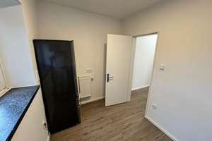 Frisch kernsanierte, charmante möbilierte 1-Zimmerwohnung im EG in Wersten zu vermieten  – Werstener Dorfstraße 214, 40591 Wersten, Düsseldorf – Vorschaubild 8