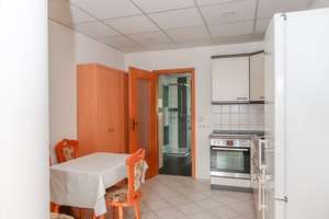 keine Maklergebühr,Wohnen in ruhiger Lage mit Kamin,Whirlpool, Sauna,Wintergarten,Einliegerwohnung – Die vollständige Adresse der Immobilie erhältst du vom Anbieter., 8468 Reichenbach im Vogtland – Vorschaubild 12