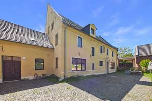 Historisches Herrenhaus mit Nebenhaus, ideal für Wohnen & Arbeiten – Die vollständige Adresse der Immobilie erhältst du vom Anbieter., 50259 Pulheim – Vorschaubild 14