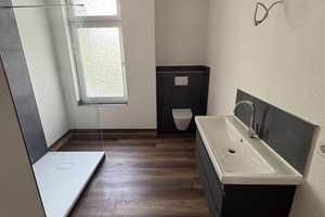 Lebendig wohnen in Kiel: Renovierte 3-Zimmer-Wohnung mit Balkon – Düppelstraße 82, 24105 Blücherplatz, Kiel – Vorschaubild 9