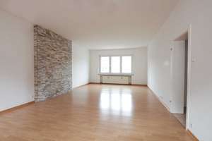 Schöne, geräumige 2,5 Zimmer Wohnung in Bielefeld, Innenstadt – August-Bebel-Straße 144, 33602 Mitte, Bielefeld – Vorschaubild 3