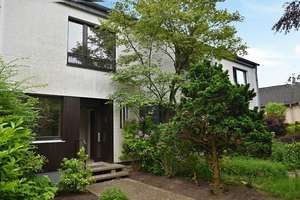 Überraschend anders :) Familienfreundliches Reihenmittelhaus mit Garten & TG-Stellplatz in Heisingen