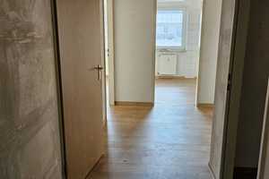 Für Selbermacher-  3 Zimmer-Wohnung mit extra Zimmer in Reislingen S/W – V.-Droste-Hülshoff-Str. 43, 38446 Wolfsburg – Vorschaubild 13