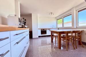 2 oder 3 Zimmer – flexible Dachgeschosswohnung mit Balkon & Stellplatz