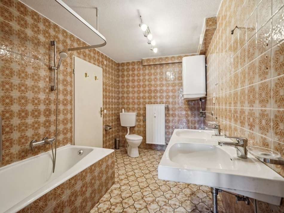 backbone_590284-A_005_WEB