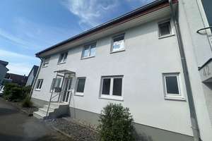 Einfach zum Wohlfühlen: Charmante Wohnung mit Balkon und Terrasse