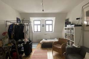 Helle 3-Zimmer-Wohnung mit Balkon in Zentrumsnähe – Rosa-Luxemburg-Straße 40, 4315 Neustadt-Neuschönefeld, Leipzig – Vorschaubild 2