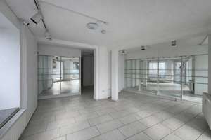 Katip | Kapitalanlage mit einem Bungalow und zwei Gewerbeeinheiten (Büro -Praxis/ Gastro) im Paket – Die vollständige Adresse der Immobilie erhältst du vom Anbieter., 86163 Hochzoll-Nord, Augsburg – Vorschaubild 7