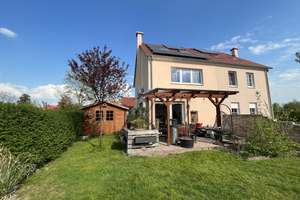 Moderne Doppelhaushälfte mit EBK, Klimaanlage und Kamin in Holzhausen direkt vom Eigentümer