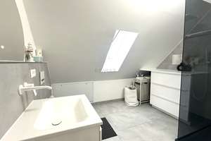 WOW - WOW - WOW! Stilvoll sanierte 3,5-Zimmer-Wohnung mit Balkon & moderner Energietechnik – Die vollständige Adresse der Immobilie erhältst du vom Anbieter., 70435 Zuffenhausen-Mitte, Stuttgart – Vorschaubild 9