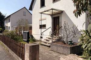 1-2 ZKB im 2-Familienhaus – Dachterrasse, großzügiger Garten, Garage & Stellplatz – Die vollständige Adresse der Immobilie erhältst du vom Anbieter., 68305 Waldhof, Mannheim – Vorschaubild 2