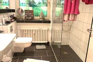 Top-Chance: 3.000 m² Anwesen - 9-Zi-Großraumimmobilie! Garagenhaus! Privatsee! Einlieger möglich! – Die vollständige Adresse der Immobilie erhältst du vom Anbieter., 40489 Wittlaer, Düsseldorf – Vorschaubild 17