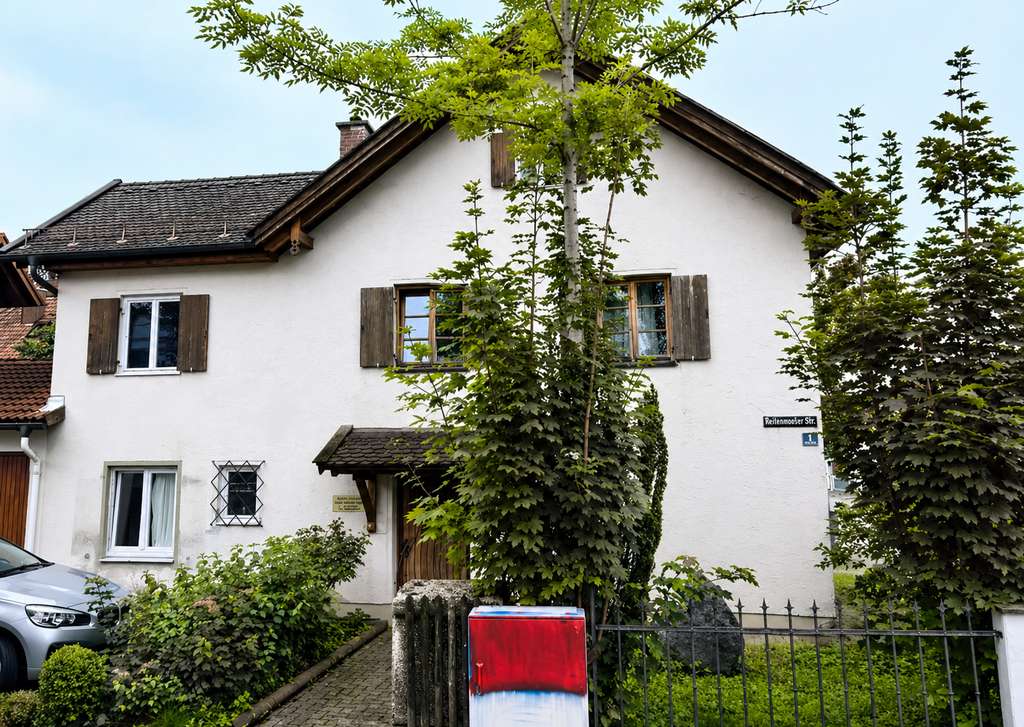 Immobilie in Weilheim in Oberbayern - Der Preis ist heiß - freiwerdendes Haus mit Potential in Weilheim - Bild 0
