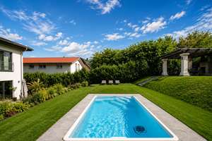 Hochklassige Stadtvilla mit Pool, Photovoltaikanlage und traumhaftem Gartengrundstück – Die vollständige Adresse der Immobilie erhältst du vom Anbieter., 14624 Dallgow-Döberitz – Vorschaubild 3