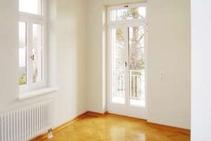 Altbauwohnung (vermietet) mit BALKON in Nähe des Waldparkes – Die vollständige Adresse der Immobilie erhältst du vom Anbieter., 1309 Striesen-Ost, Dresden – Vorschaubild 3