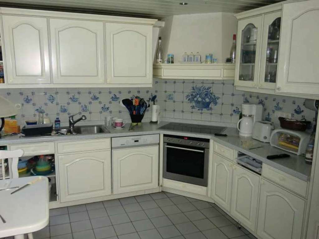 Immobilie in Damendorf - Attraktive Immobilie in Damendorf: Drei Wohneinheiten und Gewerbefläche erwarten Sie! - Bild 3