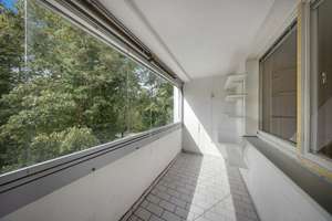Moderne 3 Zimmer Eigentumswohnung mit Loggia in der grünen Waldsiedlung von Karlsruhe – 76139 Waldstadt, Karlsruhe – Vorschaubild 4