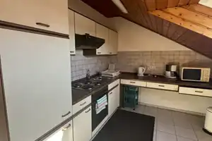 Geräumiges + gepflegtes 7-Zimmer-Wohnhaus und Nebengebäude (für Gewerbe) in Königsbrunn – Augsburg (Kreis) – Vorschaubild 16