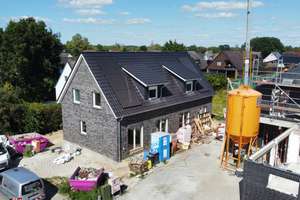 Krusenbusch: 4-Zimmer Doppelhaushälfte in Südausrichtung | Carport | KFW 40 – Die vollständige Adresse der Immobilie erhältst du vom Anbieter., 26135 Krusenbusch, Oldenburg (Oldenburg) – Vorschaubild 6