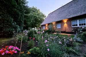 Provisionsfrei: Wohnen & Arbeiten unter einem Dach – großes Haus in Hamburg mit vielen Möglichkeiten