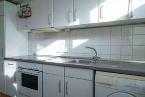 Helle 3-Zimmer mit Balkon – zentral mit Stellplatz – Die vollständige Adresse der Immobilie erhältst du vom Anbieter., 70374 Im Geiger, Stuttgart – Vorschaubild 9