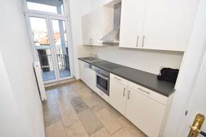 BESTES NORDEND: 4-Zi.-STIL-ALTBAU m. gr. BALKON, DIELENBODEN, FLÜGELTÜR, EBK, WANNENBAD – Die vollständige Adresse der Immobilie erhältst du vom Anbieter., 60318 Nordend-West, Frankfurt am Main – Vorschaubild 12