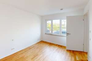 Wohnen in Nürnberg – Helle 2-Zimmer-Wohnung mit Einbauküche – Äußere Bucher Straße 43, 90425 Thon, Nürnberg – Vorschaubild 4