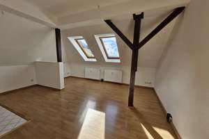 Helle Dachgeschosswohnung mit Weitblick über Dresden in beliebter Lage von Gruna – Eibenstocker Straße 28, 1277 Gruna, Dresden – Vorschaubild 6