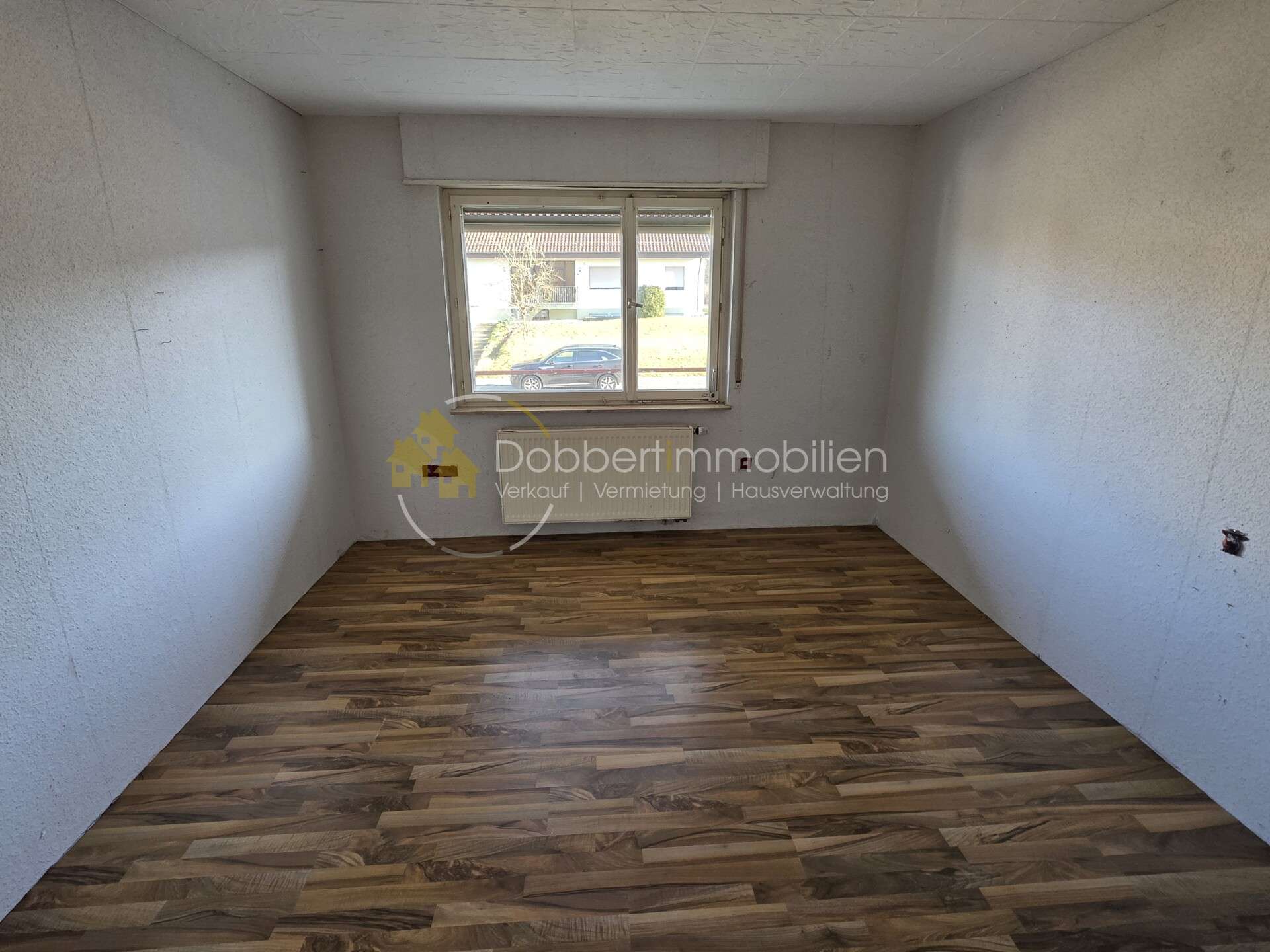 Immobilie in Wüstenrot - 2-Familienhaus in bester Sonnenlage mit großem Potenzial und Weitblick über Wüstenrot - Bild 8