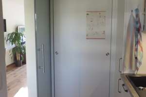 Von Privat - Hochwertig renovierte 4.5-Zimmer Wohnung mit großem Balkon, hell, ruhig – Die vollständige Adresse der Immobilie erhältst du vom Anbieter., 81825 Josephsburg, München – Vorschaubild 7
