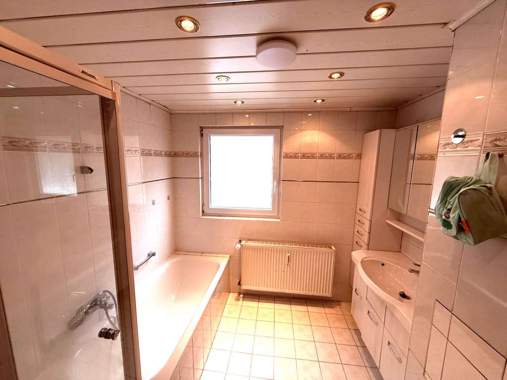 Immobilie in Schönau - 3-MFH mit guter Energieeffizienz – ideal für Investoren - Bild 2