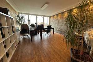 Schöne Etagenwohnung mit großen Balkon in Hannover zu verkaufen – Die vollständige Adresse der Immobilie erhältst du vom Anbieter., 30627 Groß-Buchholz, Hannover – Vorschaubild 4