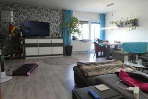Top gepflegt und lichtdurchflutet: Dachgeschosswohnung mit Balkon und Tiefgaragenstellplatz! – Die vollständige Adresse der Immobilie erhältst du vom Anbieter., 55128 Bretzenheim, Mainz – Vorschaubild 2