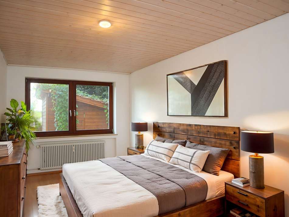 Schlafzimmer Gartengeschoss vi