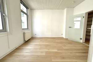 RUHIG GELEGENE CITY-ALTBAUWOHNUNG – Friedrichstraße 10, 65185 Mitte, Wiesbaden – Vorschaubild 10